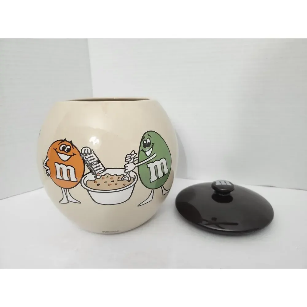Vintage 1982 M&M Ceramic Cookie Jar Mars Inc Baking Graphics